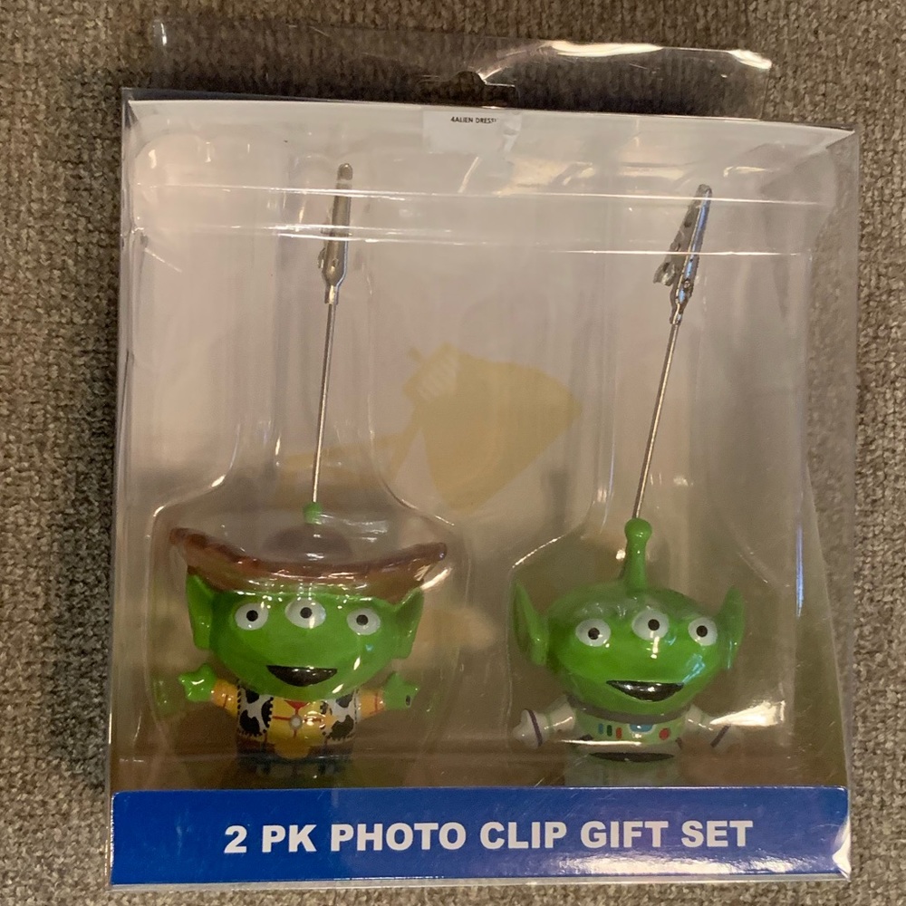 Disney Pixar Alien photo clips
